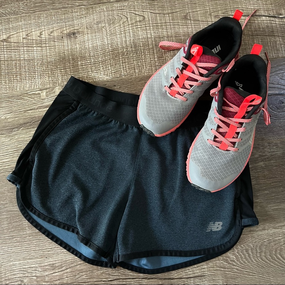 SOLD! ❤️ New Balance athletic shorts size XS
